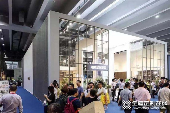 易高家居與中國建博會簽約2020年參展協議！共創精彩